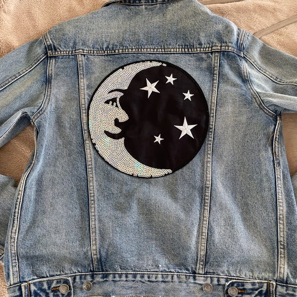 Denim Jacket with embroidery - Picture 5 of 5